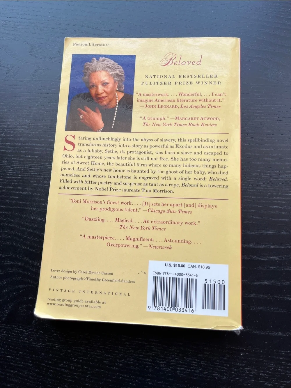 Vintage International Beloved Toni Morrison Paperback Red Book Approx 8 Inch